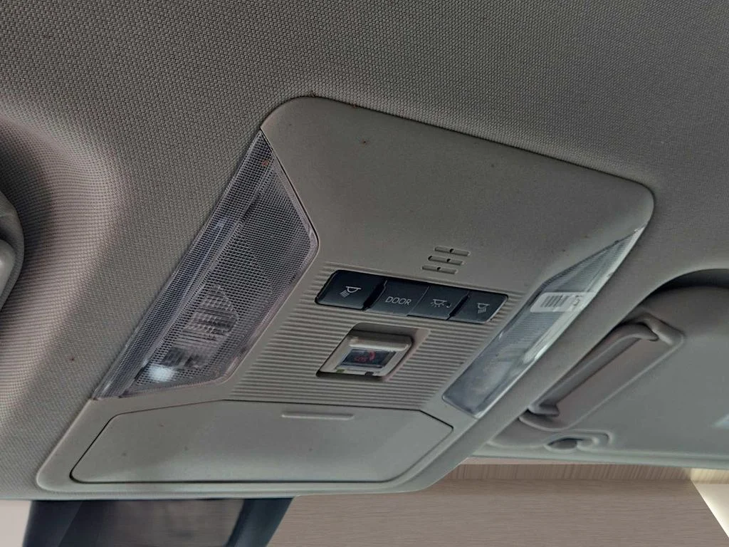 Used 2024 White Toyota XLE image 29