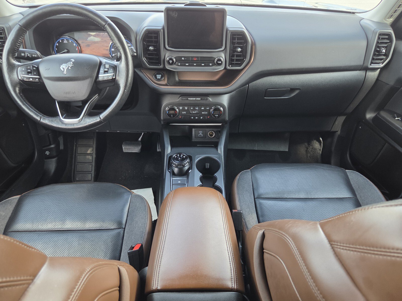 Used 2021  Ford Outer Banks image 5