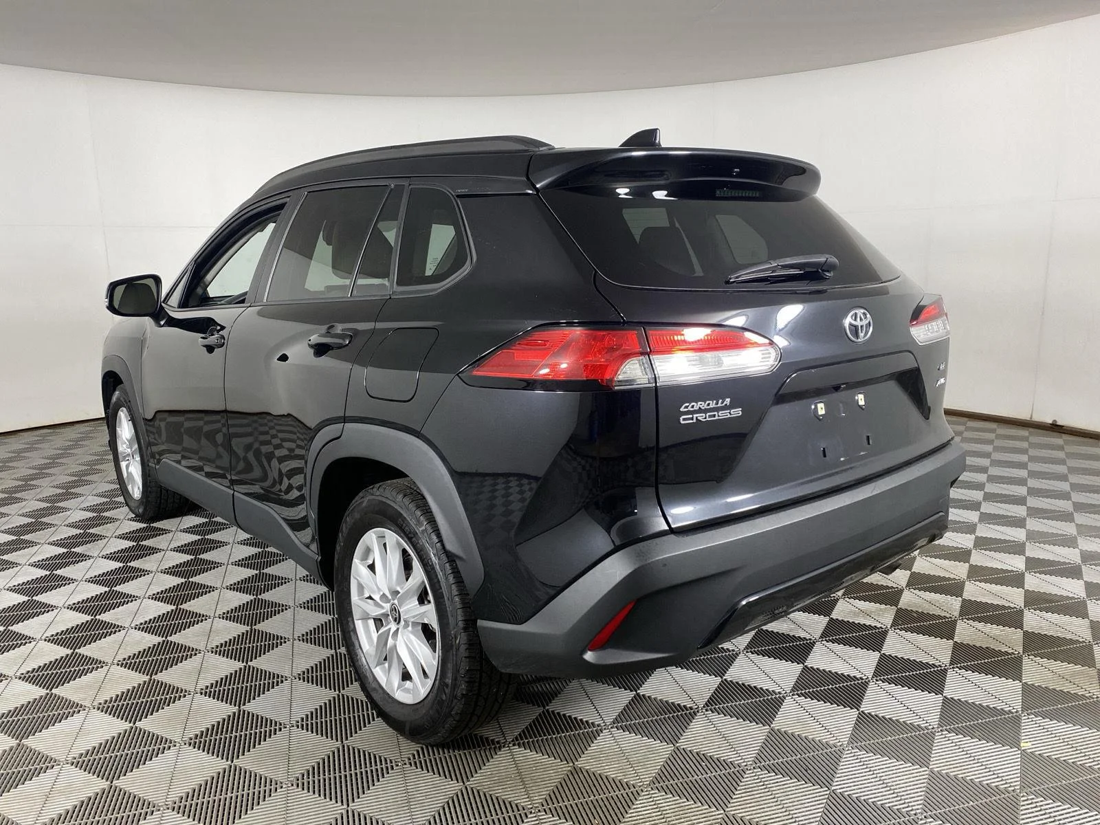 Used 2023 Jet Black Toyota LE image 15