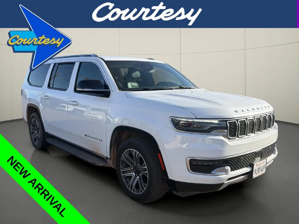Used 2024 White Jeep Series II image 1