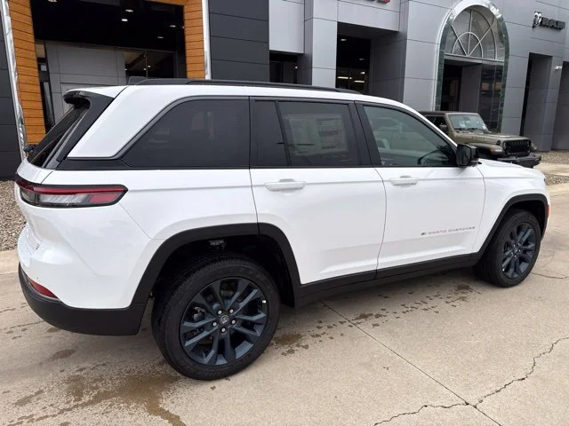 New 2026 White Jeep Limited image 3