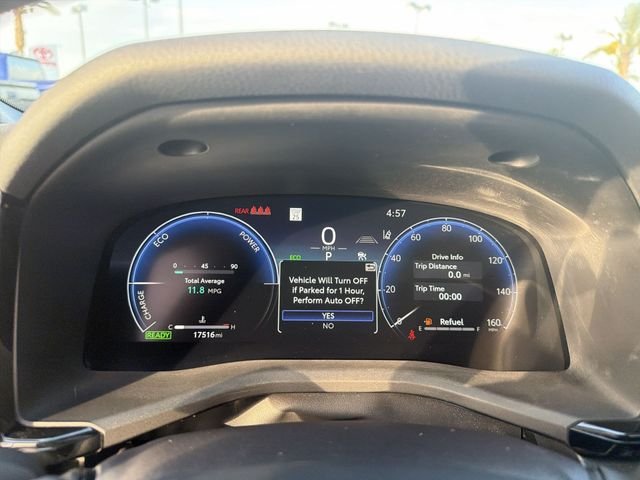 2025 Toyota Camry XSE - Photo 12