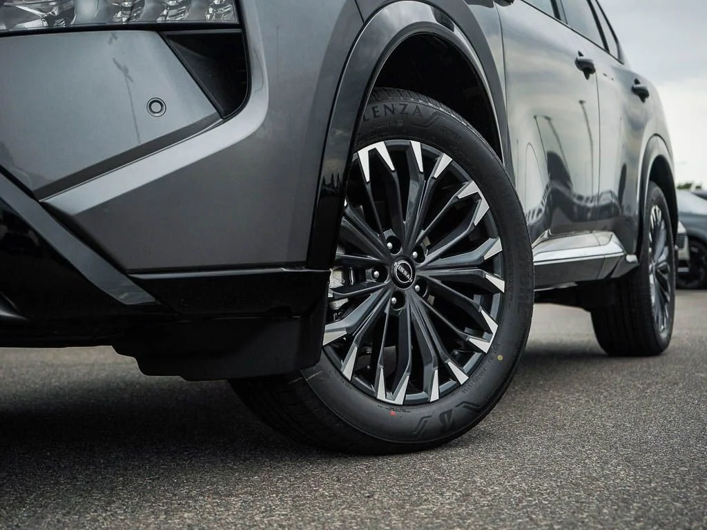 New 2026 Gun Metallic Nissan Platinum image 6