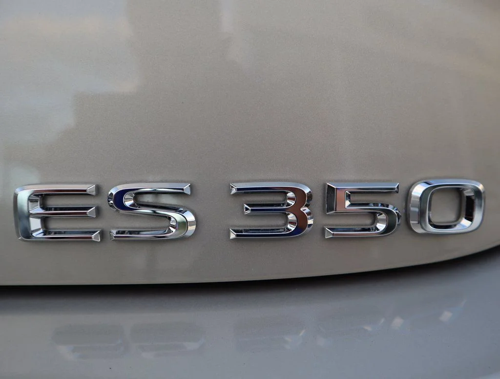 Used 2025 Beige Lexus 350 image 22