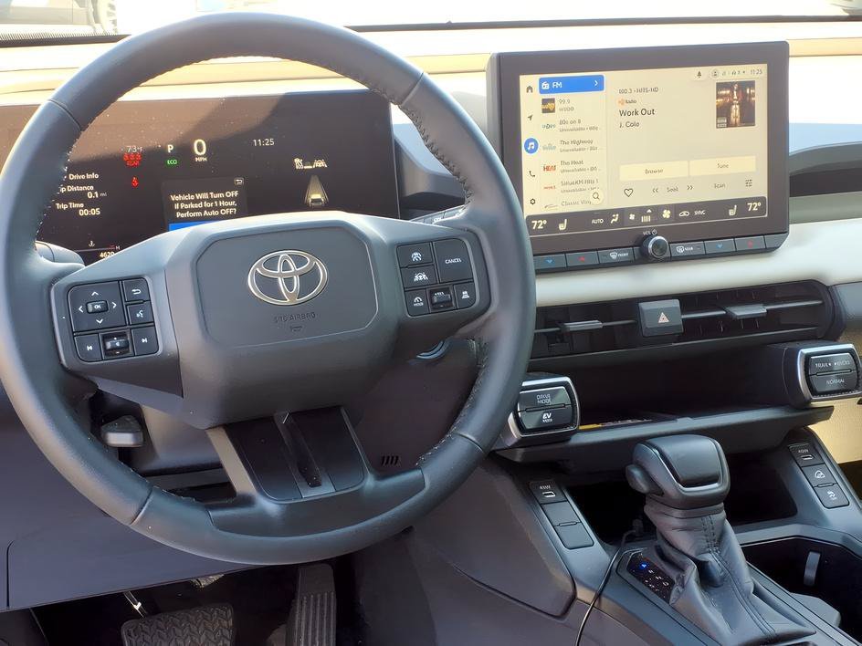 Used 2026 Wind Chill Pearl Toyota XLE Premium image 12