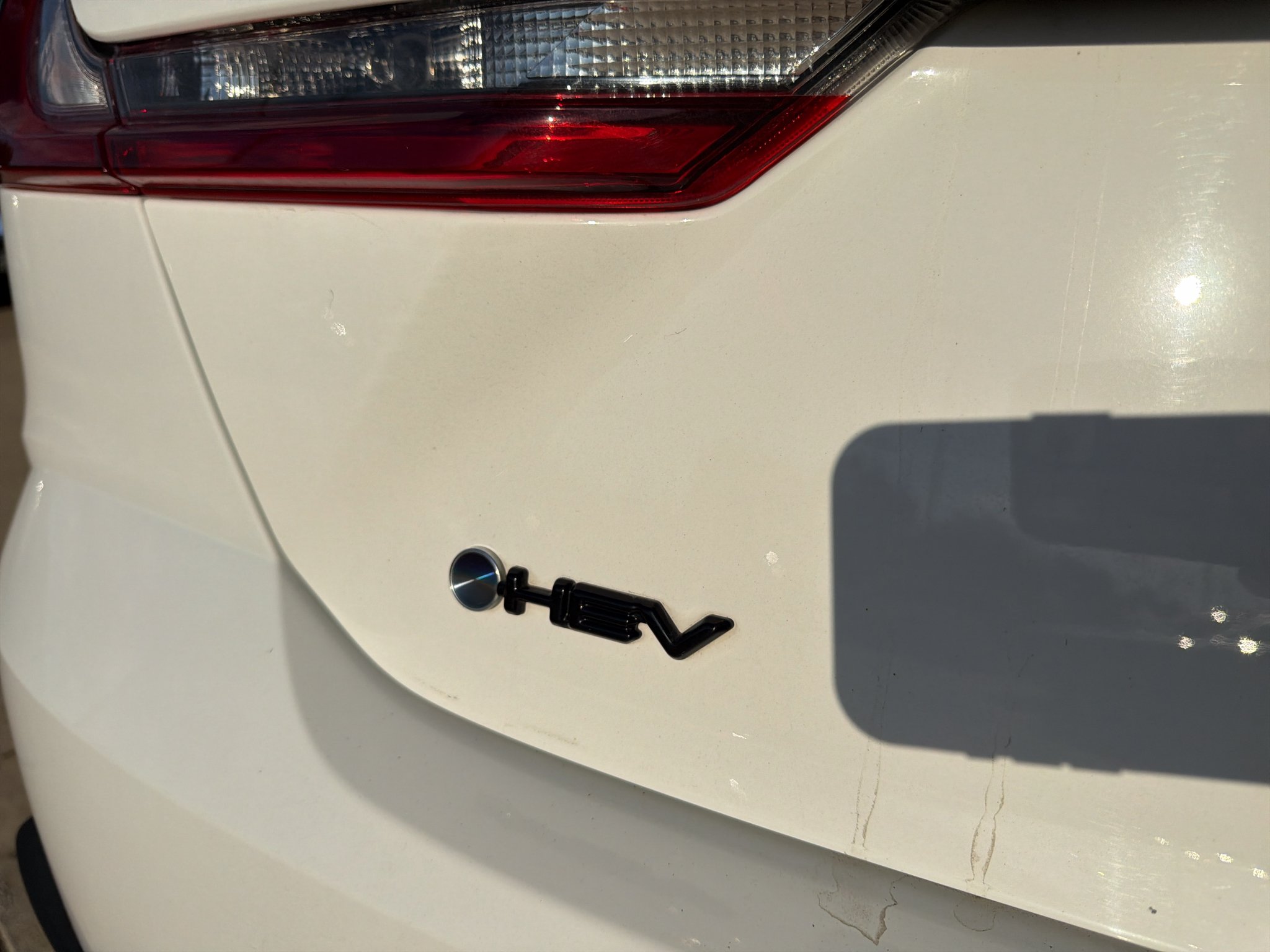 Used 2025 Ice Cap Toyota SE image 27