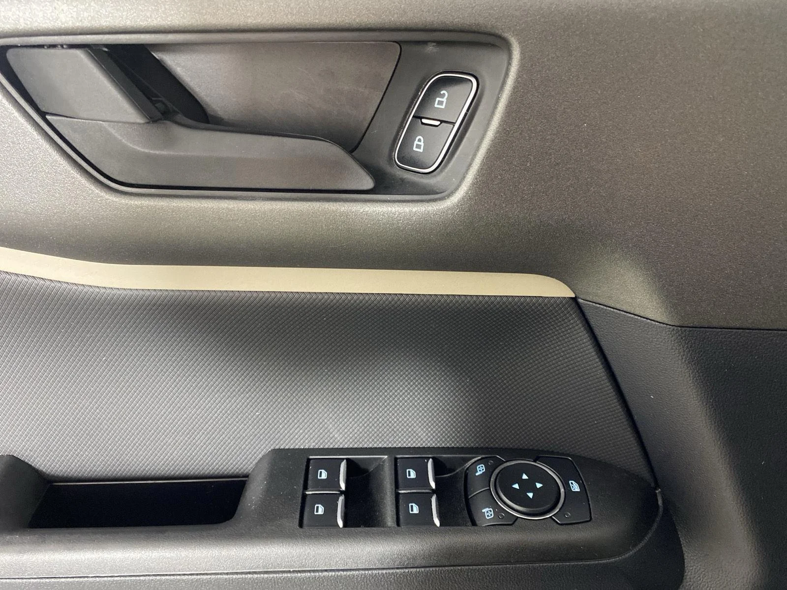 New 2026 Carbonized Gray Metallic Ford Big Bend® image 12