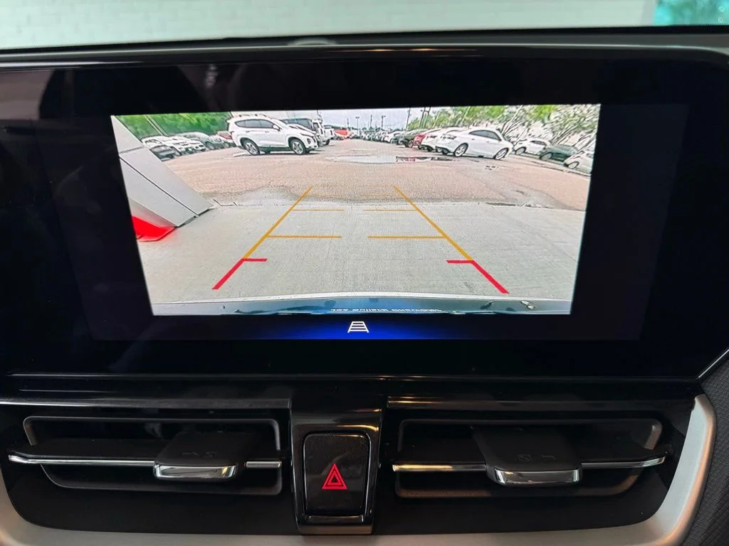 Used 2024 Red Chevrolet LT image 33