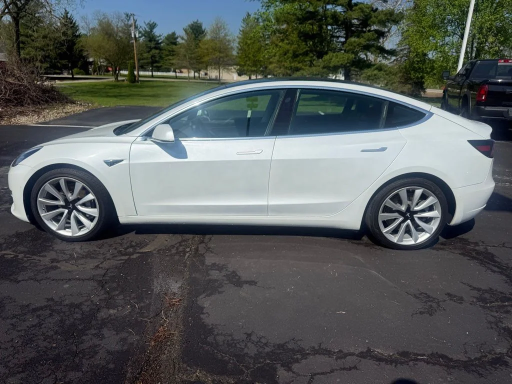 Used 2020 White Tesla Long Range image 6