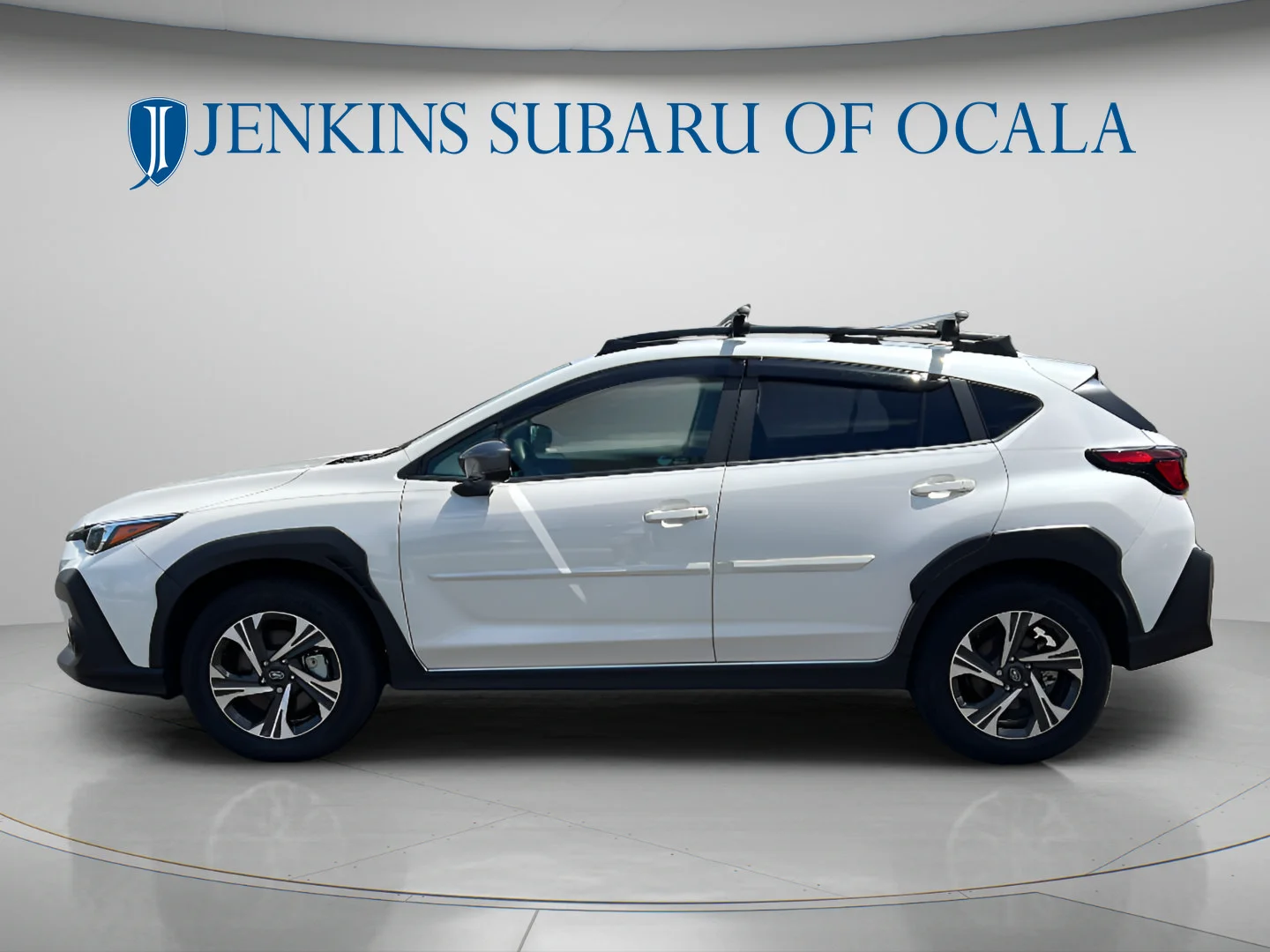 Used 2026 Crystal White Pearl Subaru Premium image 6