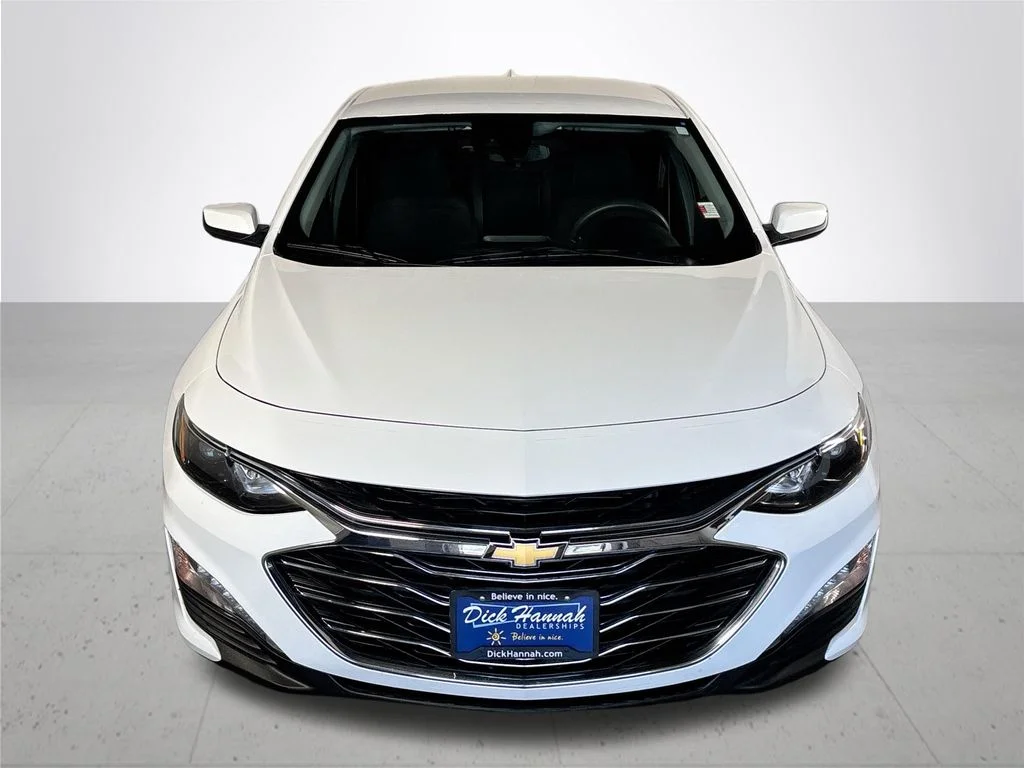 Used 2023 White Chevrolet LT image 3