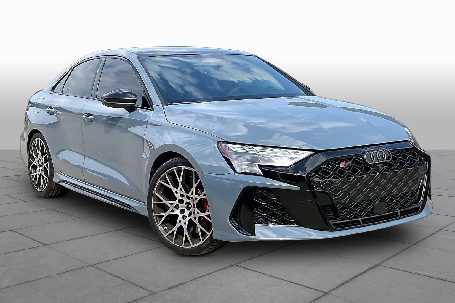 Used 2026 Kemora Gray Metallic Audi  image 3