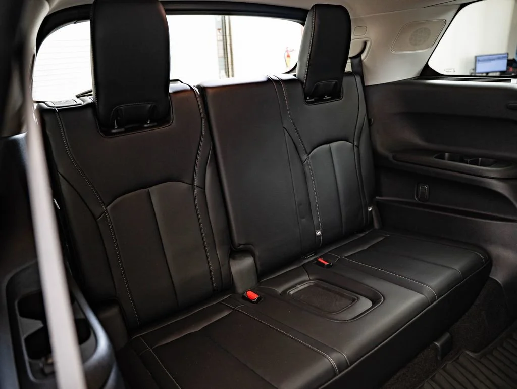 Used 2023 Warm Titanium INFINITI LUXE image 47
