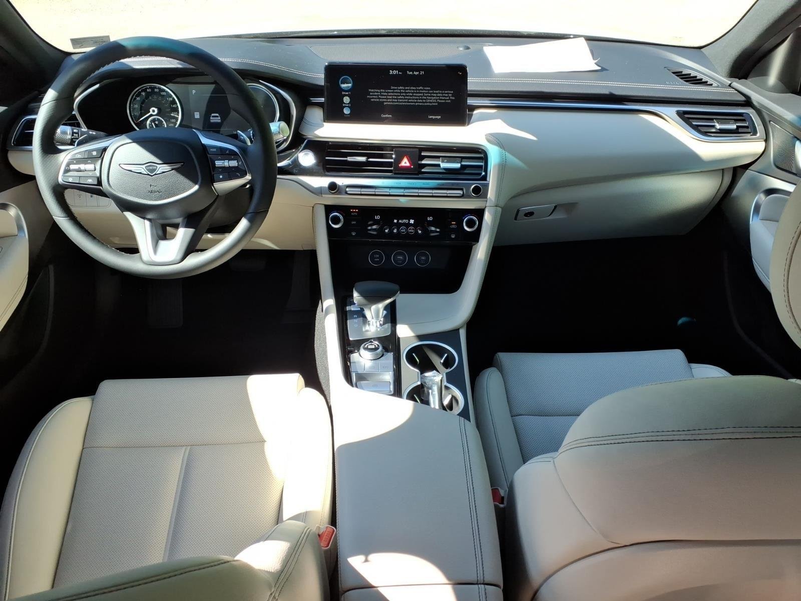 2026 GENESIS G70 Standard - Photo 17