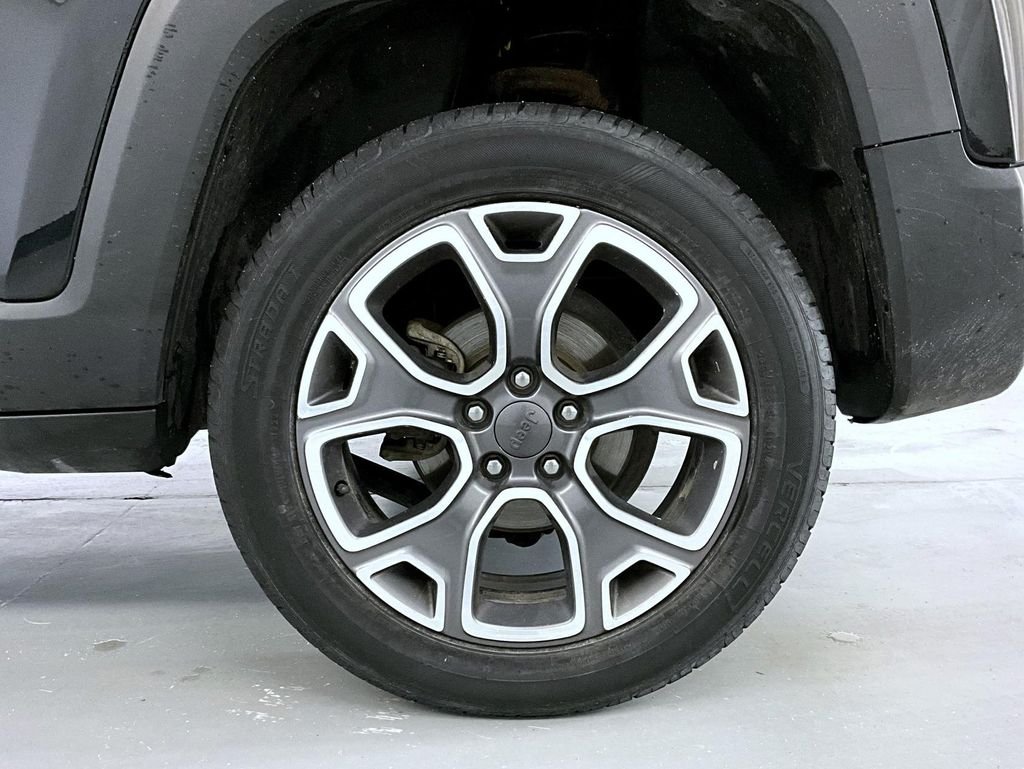 Used 2017 Black Jeep Limited image 23