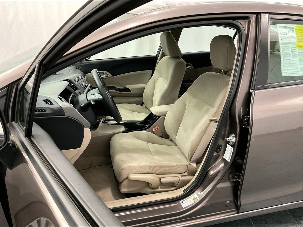 Used 2012 Black Honda LX image 10