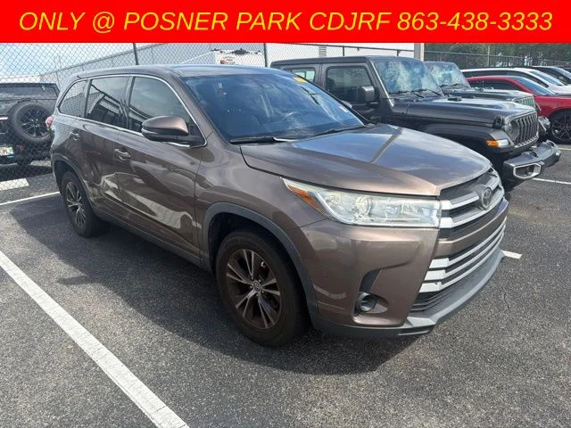 Used 2019 Brown Toyota LE image 7