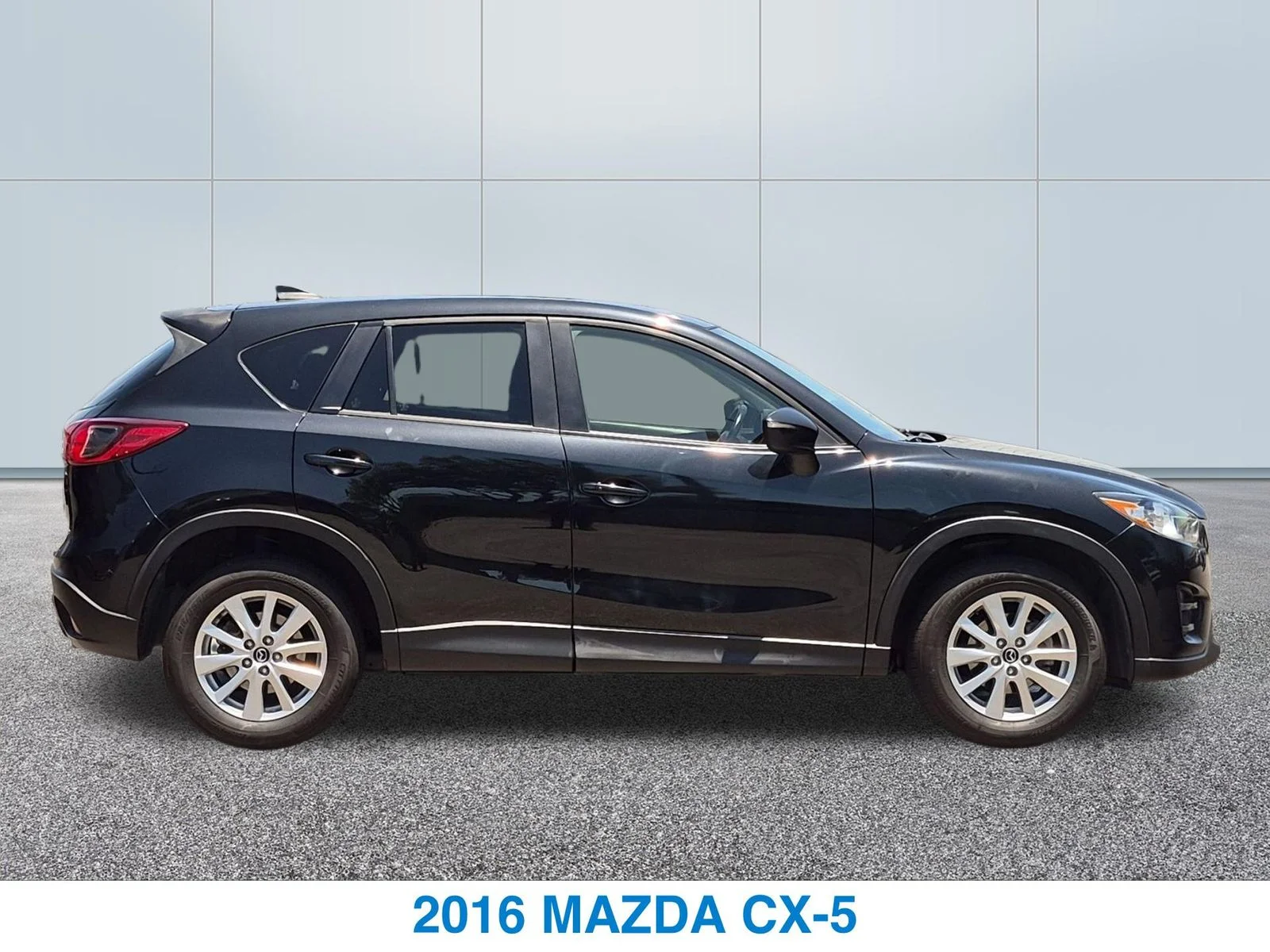Used 2016 Black Mazda Touring image 6