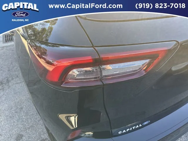 Used 2024 Black Ford ST-Line Select image 15