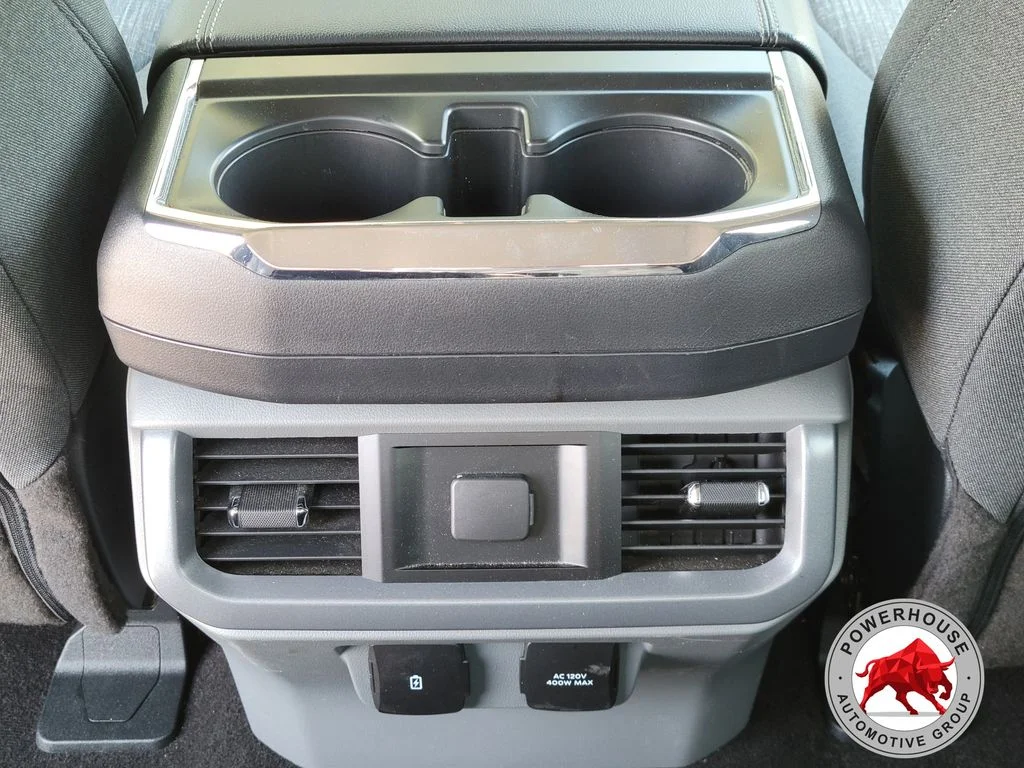 Used 2022 Black Ford XLT image 16