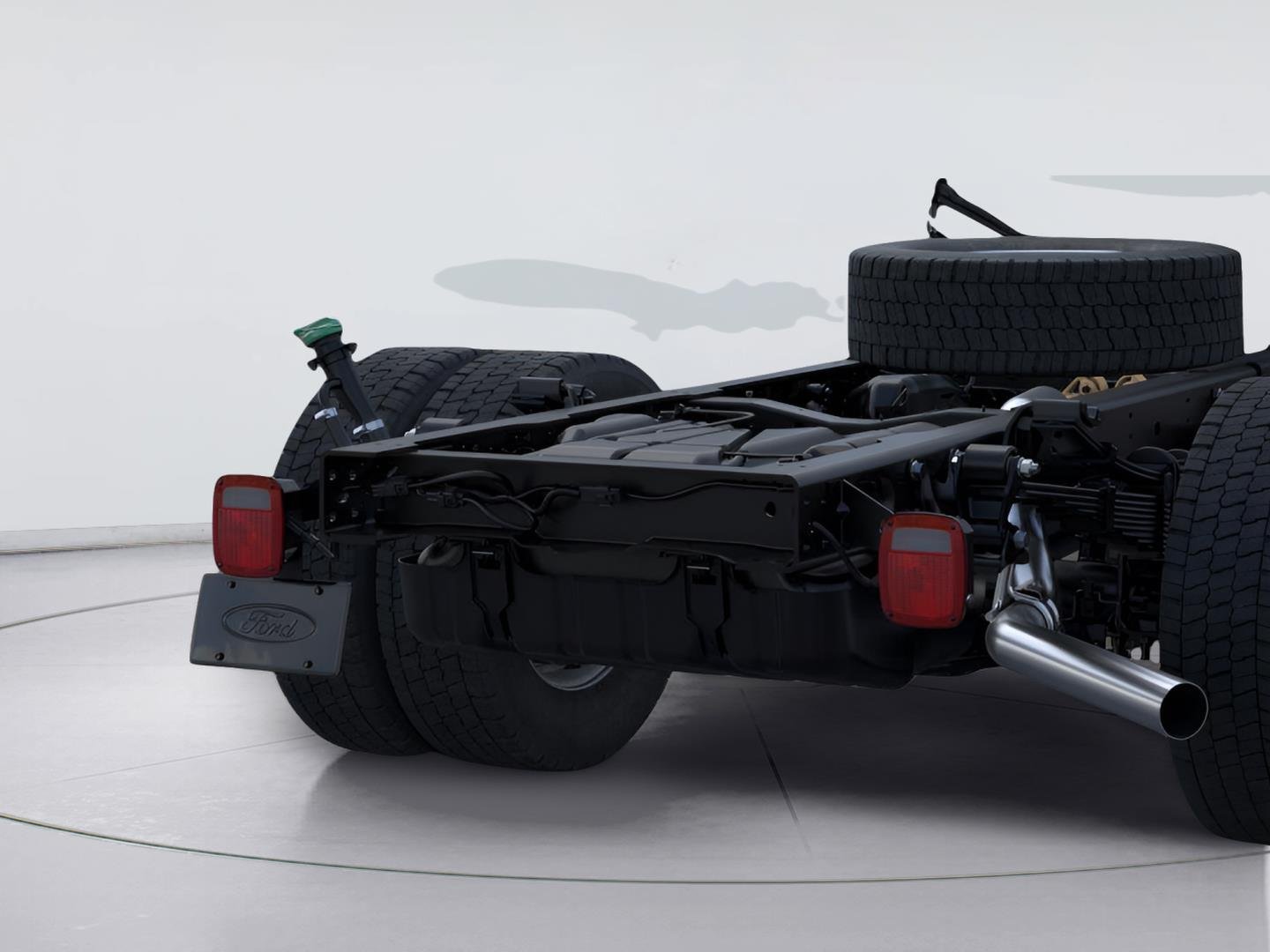 New 2026 Oxford White FORD F-550® XL image 21