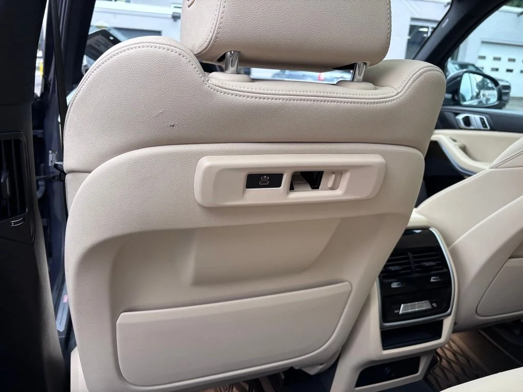Used 2021 Gray BMW xDrive45e image 19