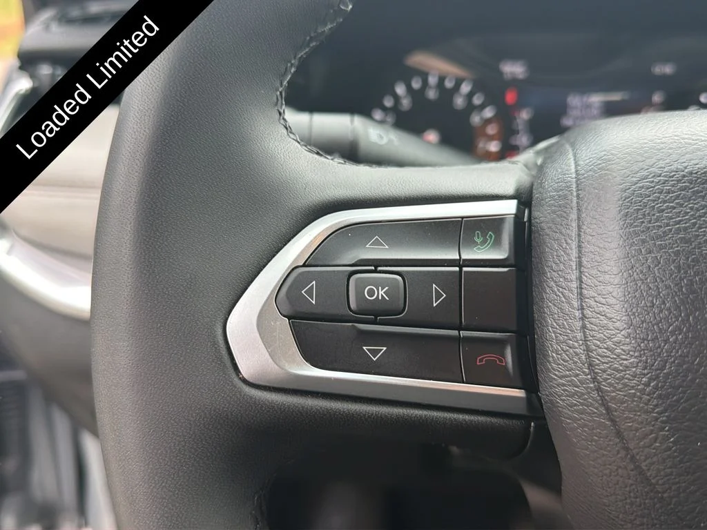 Used 2024 Silver Jeep Limited image 16
