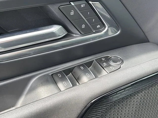 2026 Chevrolet Silverado EV LT - Photo 17