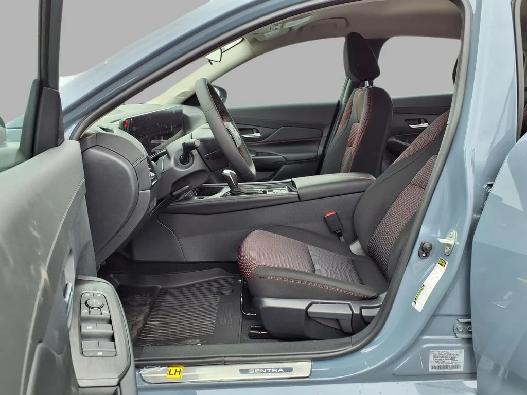 New 2026 Atlantic Gray Metallic Nissan SR image 22