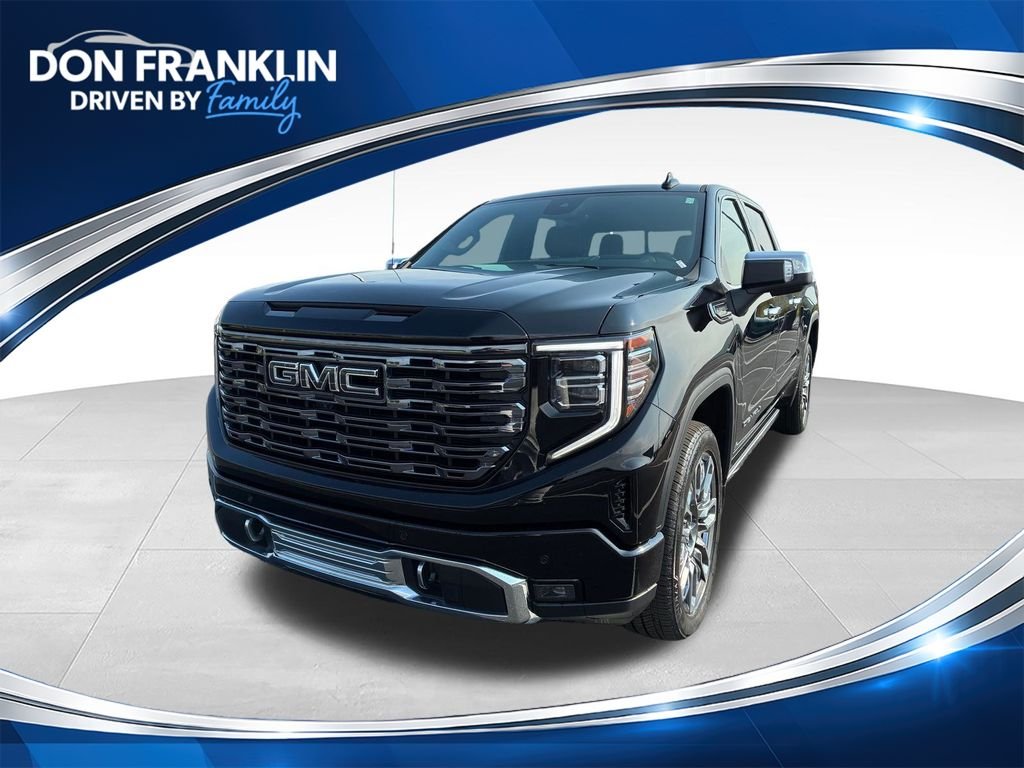 Used 2025 Black GMC Denali Ultimate image 1