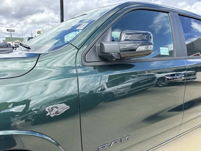 New 2027 Serrano-Green Metallic Exterior Paint RAM Laramie image 10