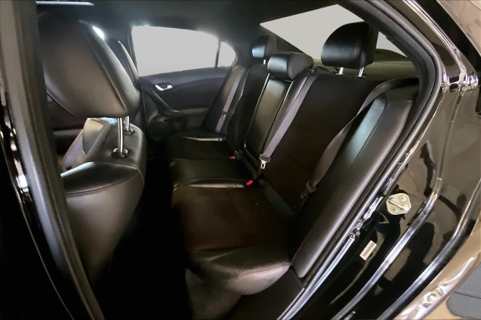 Used 2012 Crystal Black Pearl Acura Special Edition image 19