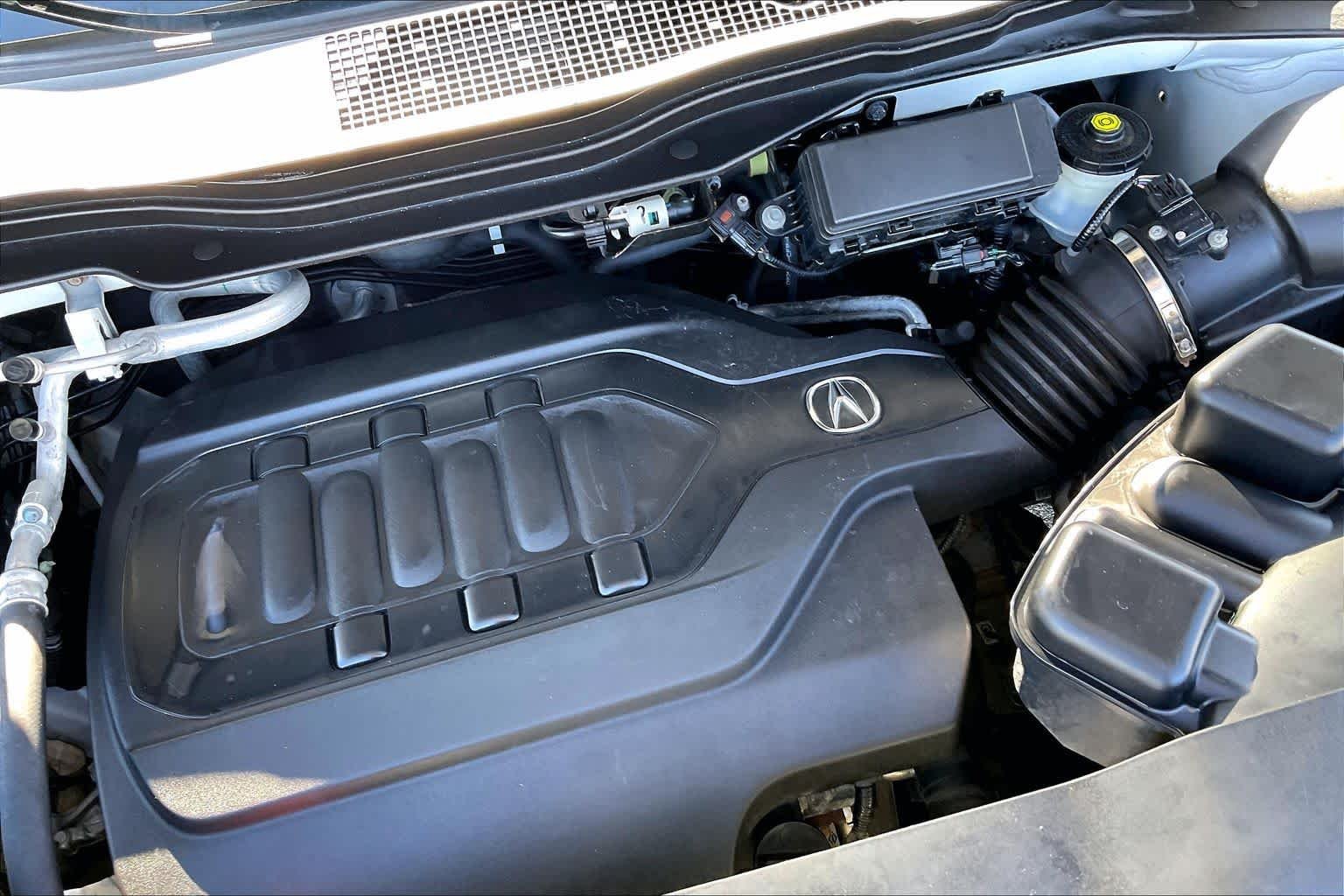 Used 2020 Platinum White Pearl Acura  image 30