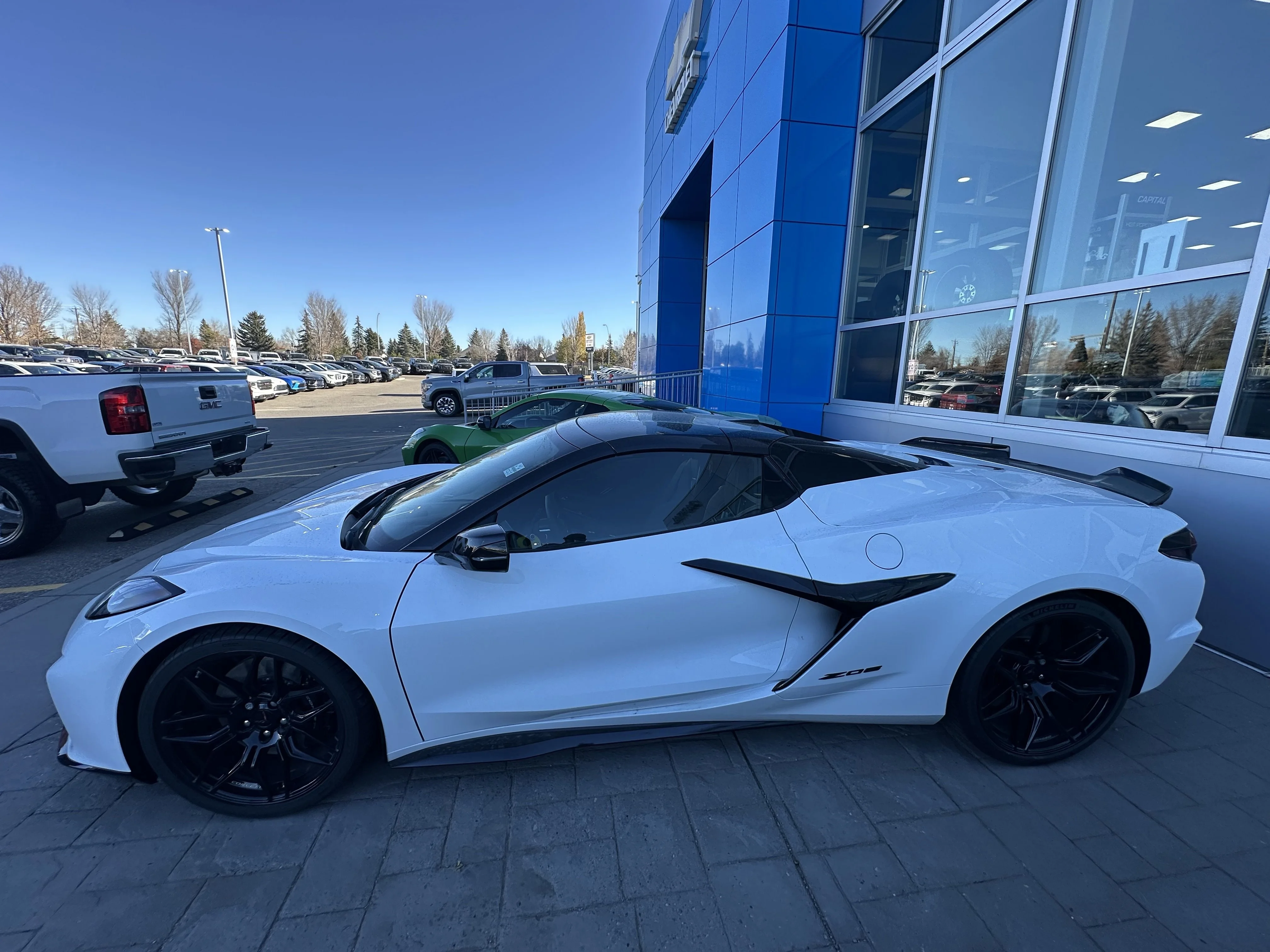 New 2026 Arctic White Chevrolet 2LZ Z06 image 2