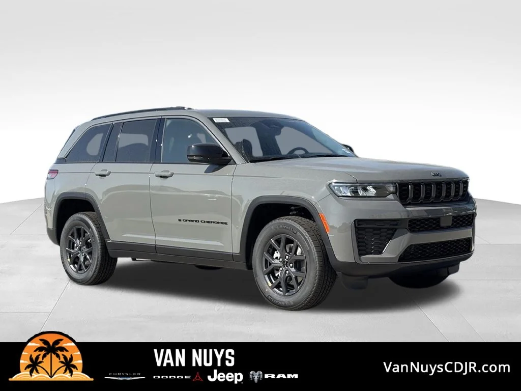 New 2027 Gray Jeep Laredo Altitude image 1