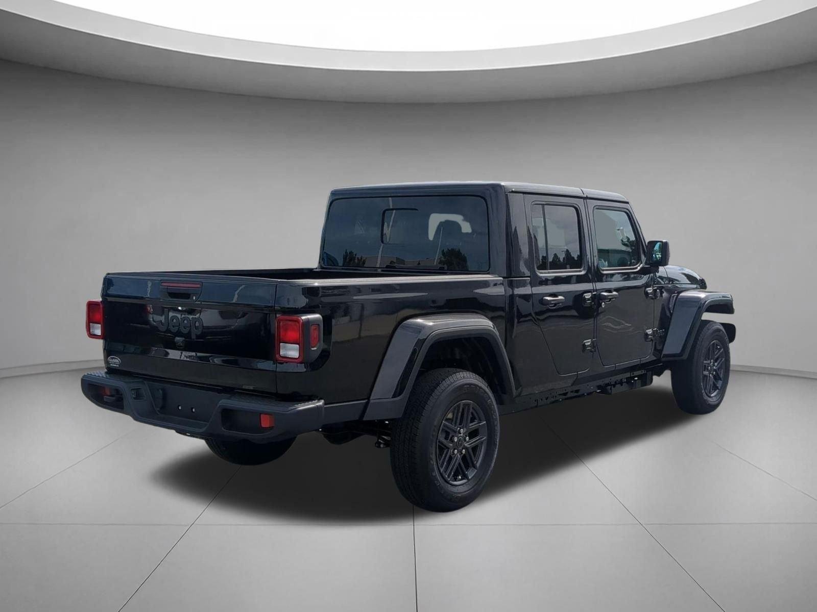 New 2026 Black Clear-Coat Exterior Paint Jeep Sport S image 5