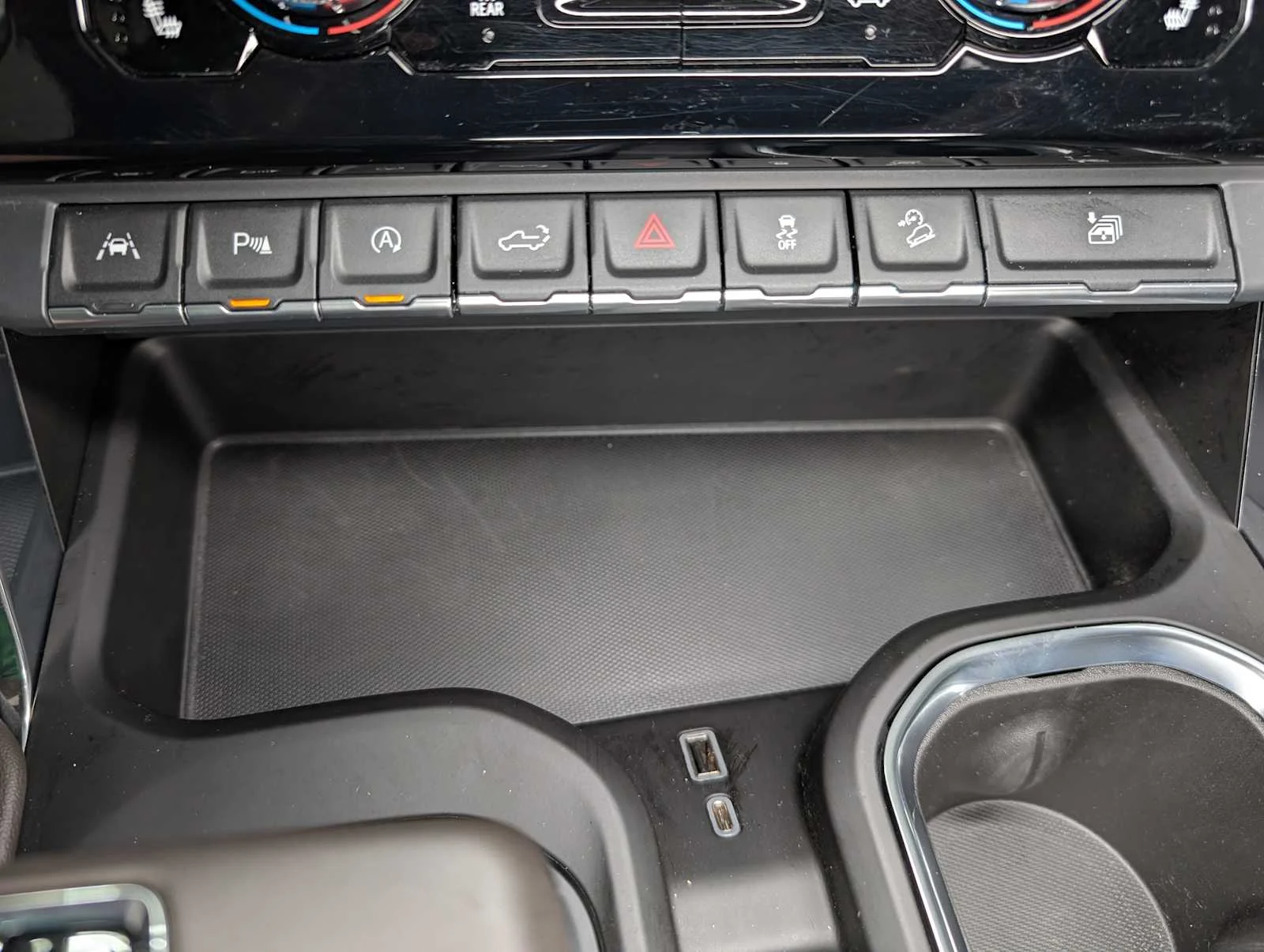 Used 2023 Onyx Black GMC Denali image 36