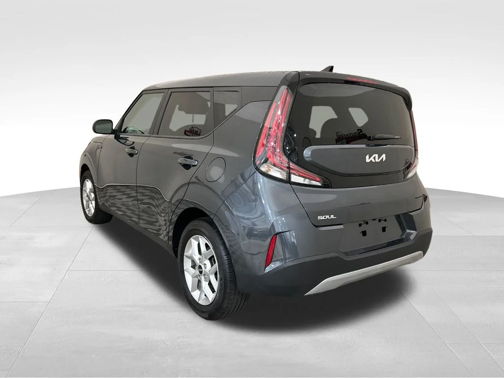 Used 2025 Gray Kia LX image 3