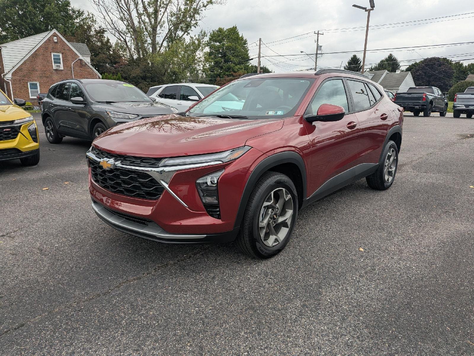Used 2025 Crimson Metallic Chevrolet LT image 3