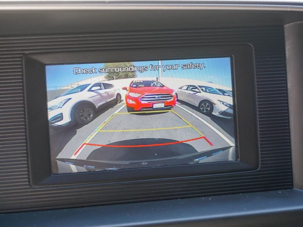 Used 2019 Black Hyundai SE image 23