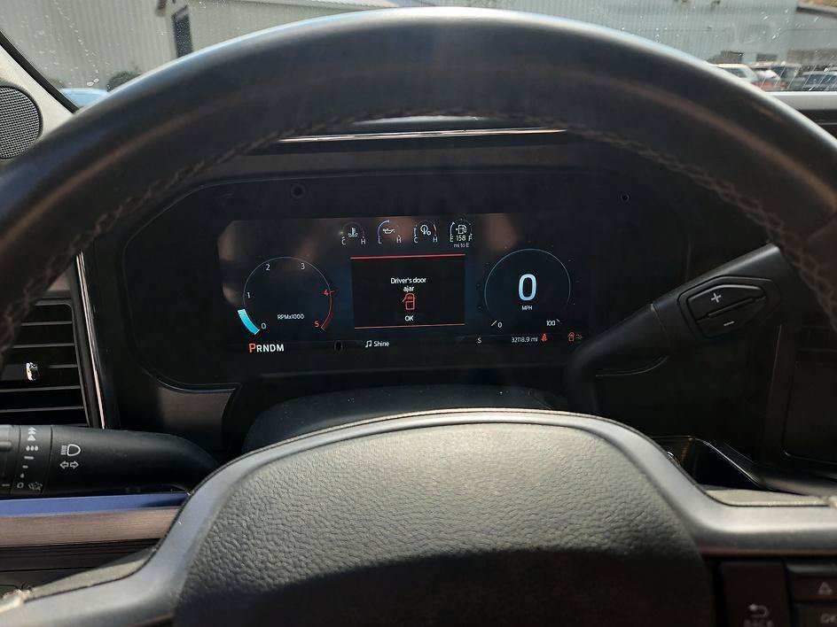 Used 2026 Oxford White Ford LARIAT image 4