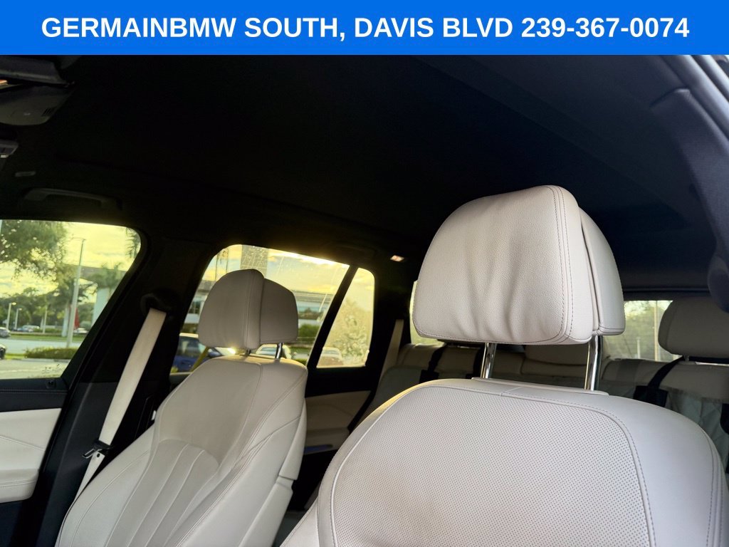 Used 2020 Carbon Black Metallic BMW sDrive40i image 24