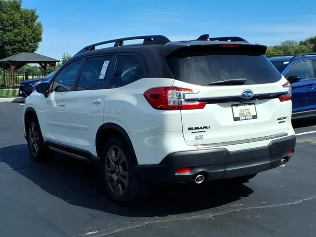 New 2026 CRYSTAL WHITE PEARL Subaru Limited Bronze Edition 7-Passenger image 4