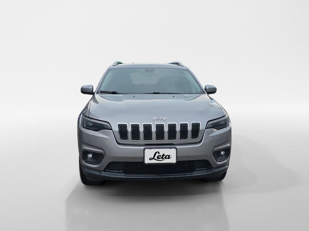 Used 2019 Billet Silver Metallic Jeep Latitude image 8
