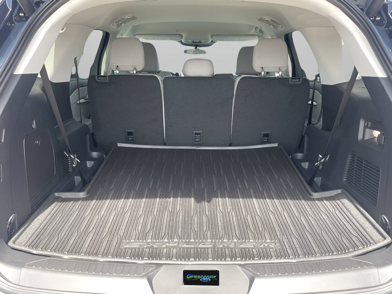 New 2026 Vapor Blue Metallic Ford Active image 8