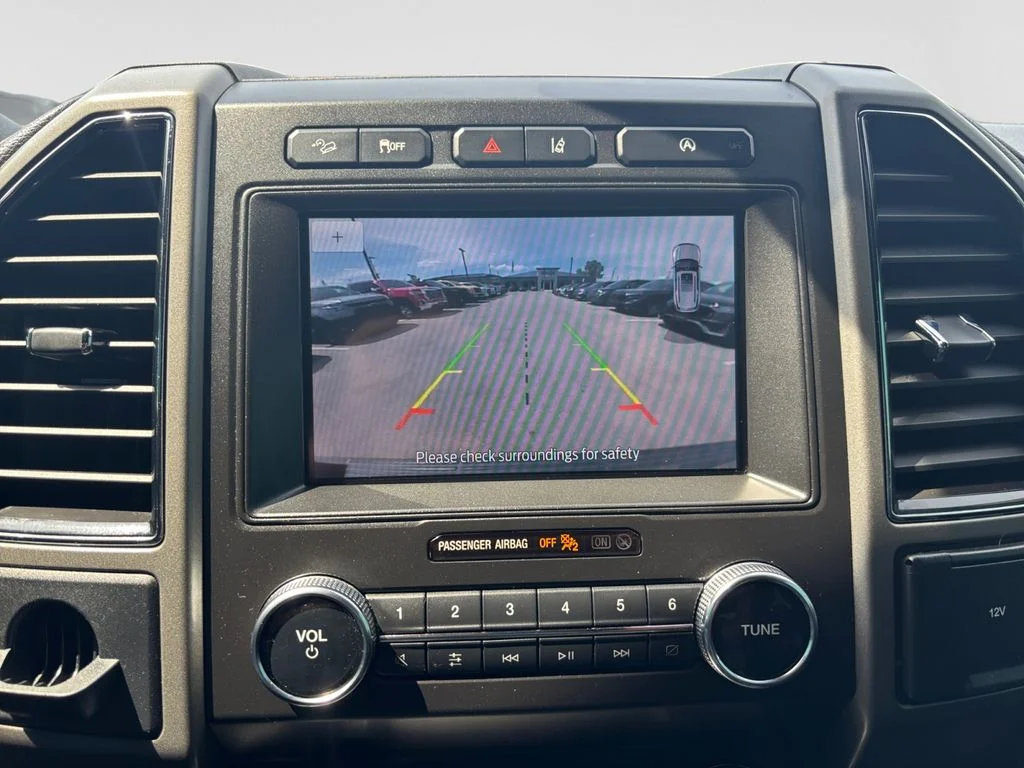 Used 2020 Black Ford XLT image 22