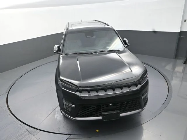 New 2026 High Gloss Black Exterior Paint Jeep Limited Reserve image 16