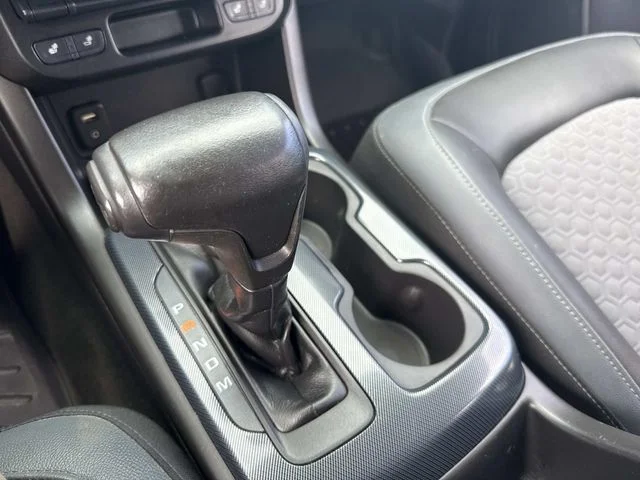 Used 2016 Black Chevrolet Z71 image 33