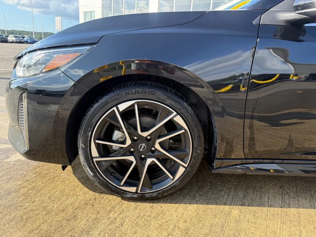 Used 2025 Black Nissan SR image 22