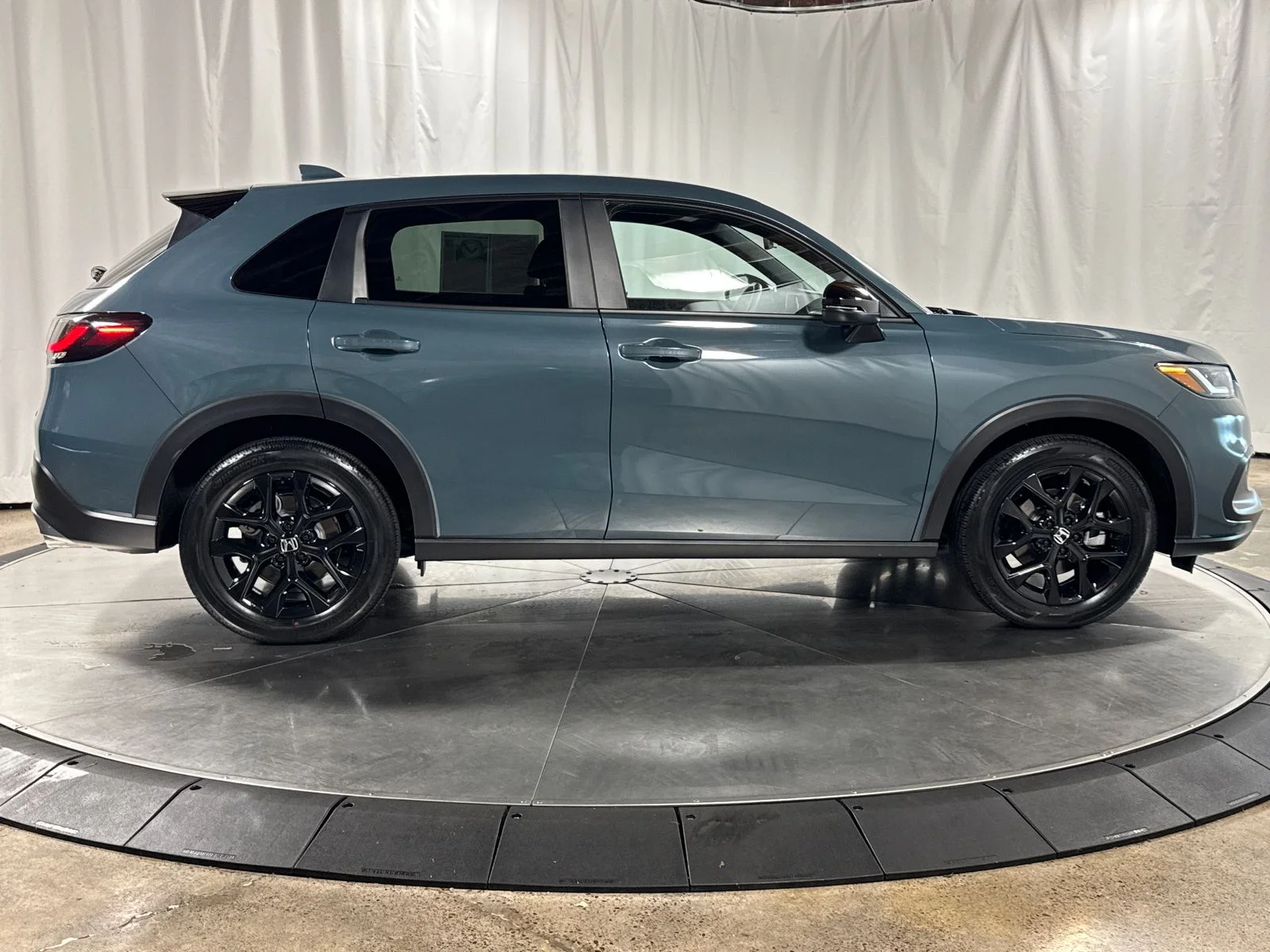 Used 2025 Nordic Forest Pearl Honda Sport image 6